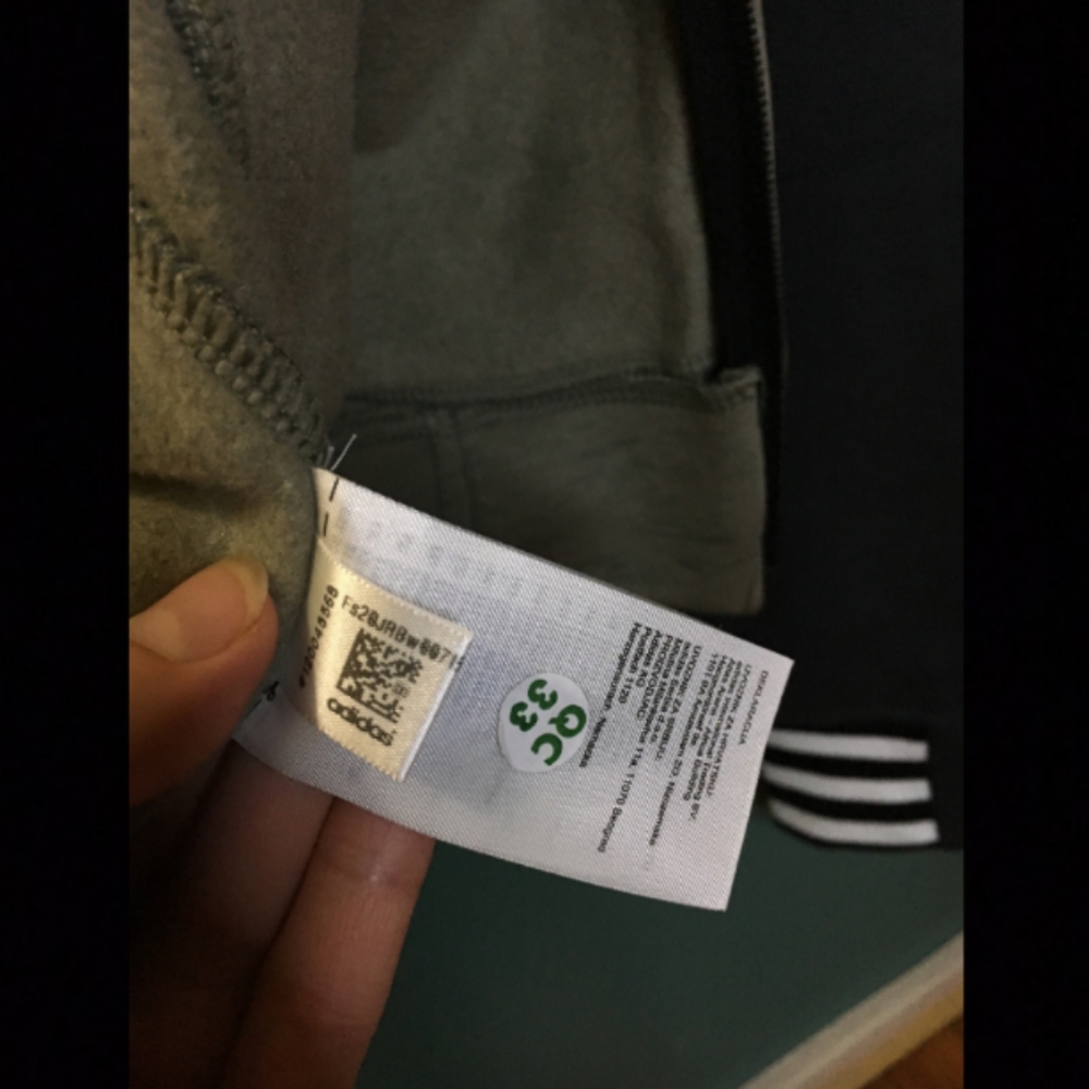 Adidas jacket - Picture 12 of 13